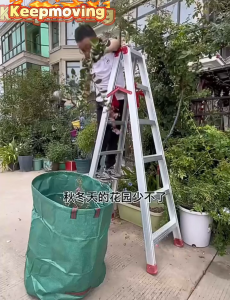 คราดหญ้า คราดกวาดขยะ กวาดใบไม้ คราดถากหญ้า15ฟัน คราดเหล็ก ปรับระดับ คราดเหล็กปรับระดับ พร้อมด้าม ผลิตจากสเตนเลสสตีลคุณภาพสูง แข็งแรง