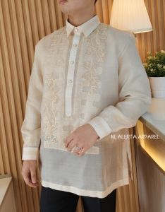 BARONG TAGALOG FOR MEN / MODERN BARONG PURE EMBROIDERED BARONG FOR MEN
