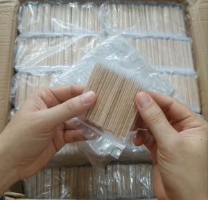 Tăm Bông Cán Gỗ Chà Tê Chà Mực Tém khun lông mày khung môi (Túi 100c)