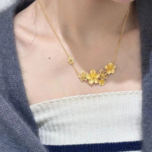 Elegant 18K Gold Plated Peony Flower Necklace Wedding Jewelry Titanium Steel Cross Chain Womens Fashion Jewelry Accessories
