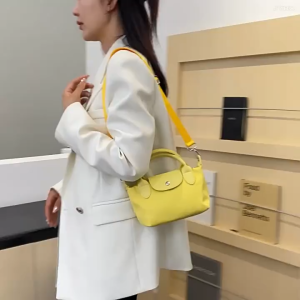 SEA YADOU กระเป๋าเกี๊ยวสไตล์ฝรั่งเศสสำหรับผู้หญิงกระเป๋าแฟชั่นใหม่กระเป๋าใบเล็กสะพายไหล่สะพายข้าง