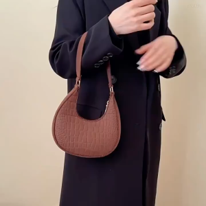 【COD&READY STOCK】Womens Crocodile Grain Underarm Bags Felt Fashion Shoulder Bag Cute Simple Handbags Female Purses