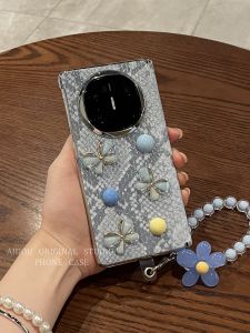 Luxurious Silver Plated Huawei MateX6 Foldable Screen Phone Case Womens Edition Classic Floral Chain Design Eco-Friendly Protection