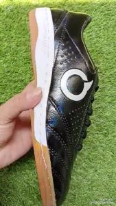 SEPATU FUTSAL ORTUSEIGHT SIZE 34 - 43 SOL KARET DI JAHIT SEKELILING / SEPATU PUTSAL ORTUSEIGHT / SEPATU FUTSAL ANAK DAN DEWASA SEKOLAH PRIA HITAM MURAH / SEPATU OLAHRAGA FUTSAL INDOOR SOCCER RUNNING VOLI PINGPONG