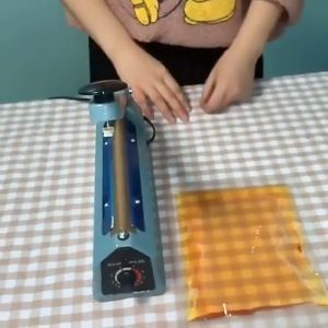 เครื่องซีล 200 / 300 / 400 วัต การดูแลผิวหน้า ราคาถูกต้อง เครื่องซีลปิดปากถุง เครื่องซีลถุงพลาสติก