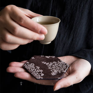 Luxury Simulation Silk & Handmade Silk Tea Cup Coaster: A Guide to Heat Resistant Mats