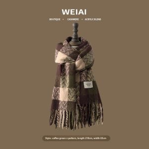WEIAI | Warm Retro Deep Caramel Checkered Scarf