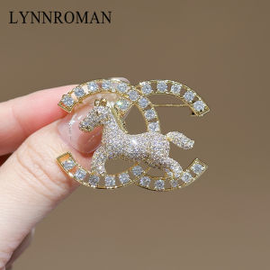 LYNNROMAN | Mũi Nhọn Ngựa Pha Lê Trống Pin