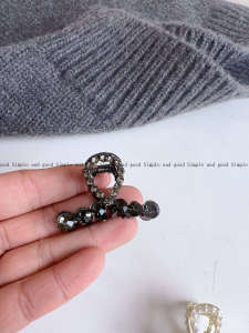 Small Metal Hair Clip Cross Style Half Updo Hair Accessories for Women Back of Head Hair Grips Fashionable Hair Clamps