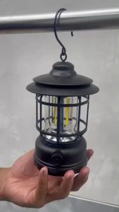 Target "สินค้าใหม่" ตะเกียงเจ้าพายุ LED Camping lamp พร้อมสายชาร์ต USB Type C ไฟแคมป์ปิ้ง ตะเกียงตั้งแคมป์ย้อนยุค มีแบบใช้แบตเตอรี่และชาร์จแบต