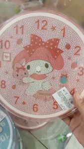Tranh Đính Đá đồng hồ DỄ THƯƠNG (ĐÁ ABC CAO CẤP). Kích Thước: 20x20cm