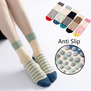 Fashion stripes socks for women yoga Pilates fitness socks anti-slip Color matching Floor Aerobics Sport Long tube Dancing Indoor socks