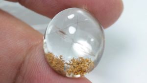 21.60 ct พลอยแท้ โป่งขาม เนื้อสวย หน้าเนียน ทรงไข่หลังเบี้ย