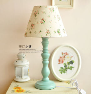 Simple European Style Bedroom Study Decorative Table Lamp Mixed Style Country Artistic Lampshade Material Wooden Body Material