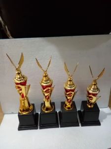 Piala Lomba Juara 1 2 3 4 (GARUDA BODY MERAH RASER) \"costum\" FREE STICKER (BOLEH satuan)TERMASUK SETICKER DAN FREE DESIGN