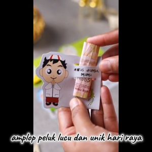 Amplop/Angpau peluk karakter viral unik dan lucu  toko damasa new