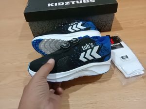 Sepatu Sekolah Anak Laki Laki Perempuan Warna Hitam Tali Perekat Rekat Velcro Kecil Tanggung Umur Usia PAUD TK SD SMP SMA-BALITASHOP2029