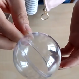 5ชิ้น ลูกบอลแขวนต้นคริสต์มาสใส / ลูกบอลกลวงใสสำหรับคริสต์มาส / ลูกบอลพลาสติกเปล่าแบบเติมได้ DIY สำหรับแขวน / ลูกบอลคริสต์มาสแบบเติมได้ DIY สำหรับตกแต่งต้นคริสต์มาส ลูกบอลแขวนต้นคริสต์มาสใสสำหรับตกแต่งปีใหม่งานแต่งงาน