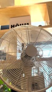 HOUM M16 Stand Fan – 16" Metal Blades 3-Speed 85° Oscillation Tilt Function Adjustable Height