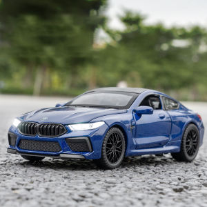 LEO 1:32 BMW M8 Metal Diecast Alloy Toy Car Model Trucks For Kids Toys Vehicles Hobbies Collection