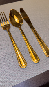 Stainless steel Gold cutlery spoon fork and knife Warna emas sudu garpu dan pisau tahan karat