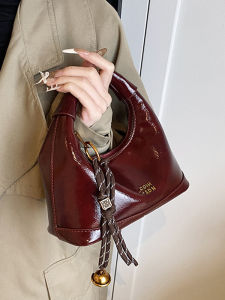 Fashionable Red Dumpling Shaped Crossbody Bag Womens Autumn Winter New Small Niche Design Handbag Urban Simple Style PU Leather