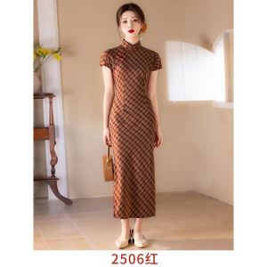 Young Lady Style Wine Red Plaid Qipao New Spring 2025 Elegant Lady Atmosphere Low Slit Artistic Single Qipao Daily Wear Other Material 100%