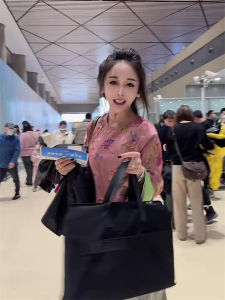 Pink Floral Slim Fit Cotton T-Shirt for Women 2023 Winter New Style Round Neck Work Clothing K-style Loose Type Long Sleeves