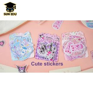 Panduan Dekorasi Scrapbook DIY & Stiker Bingkai Foto Sanrio