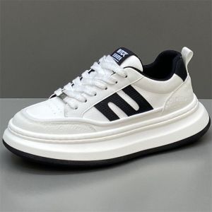 Mens Retro Thick Bottom Sports Casual Shoes Fall 2025 New Style Versatile High-End Feeling Flat Shoes Comfortable All-Match