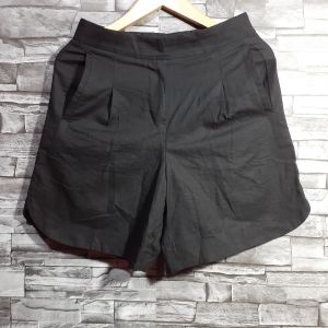 CELANA PENDEK CEWEK SECOND IMPORT (KODE E 25)