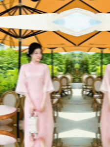 Áo dài cách tân nữ Mai An dáng suông cổ cao tay lỡ thêu hoa nơ dự tiệc chụp Tết – Áo dài Ngọc Mai