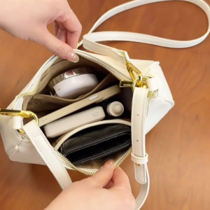 [BISA COD] 8031 Vio Tas Tirsoo Free Paper bag + Tag Label Tas Selempang Wanita high quality 001