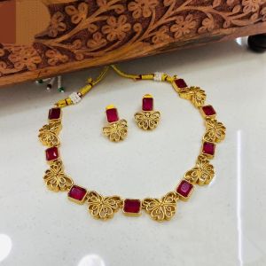 butterfly necklace with earring.. ready stock