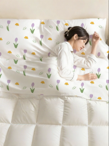 CHUYISHENG | Baby-Safe Disposable Anti-Dirty Travel Bed Set