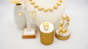 เพชรประดับไข่มุกสง่างาม 24k สร้อยคอทองคำชุดสี่ชิ้นสำหรับงานแต่งงาน  pearl African gold jewelry set