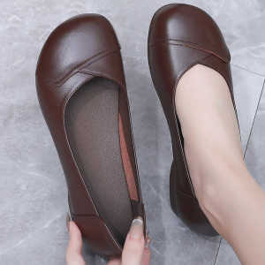 Ladies Summer Soft Bottom Anti-Slip Comfortable Square Dance Shoes New 2025 Model Low Cut Bull Tendon Bottom Single Shoes