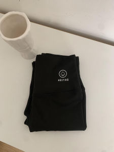 Warm Fleece Lined High Waist Shark Skin Yoga Pants Thickened Commute Style Womens Tight Fit Pants Breathable Comfortable