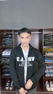 Jaket Hoodie WHO California Premium Logo Texs Pull Bordir High Quality Full Teg & Label Bahan Teguh Size M-XXL