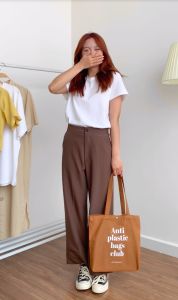 [Nhập LAZLOOK99 GIẢM 100K/500K] Áo phông nữ trơn Regular Tee form vừa chất premium cotton cao cấp co dãn - by ufo.thebasic