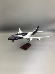 NEW 47CM lufthansa plane model b747 100 Years Collectible Scale Aircraft Resin With Wheels For Collections Displays or Toy Gift