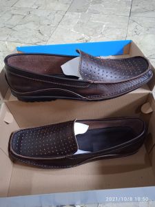 SEPATU MODEL SANTAI UNTUK PRIA DEWASA