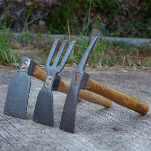 Farm Tools Agricultural Gardening Tools Planting Flowers Planting Vegetables Hoe Weeding Flower Hoe Hoe Rake Bamboo Shoots Digging Small Hoe Soil Digging
