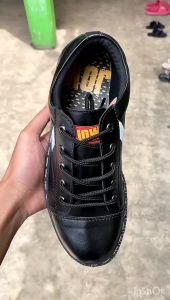 JOW - SEPATU FORMAL DOCMART LOW HITAM PRIA