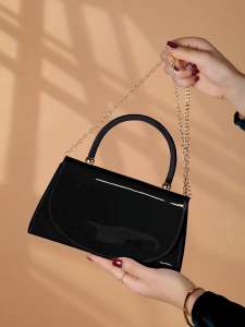 Fashion solid color mirrored handbags evening bags elegant and charming womens business party bags the best gift for women.