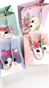 Pinky Bee Kantong Kertas / Paper Bag Kucing Bunga 12x6x15cm 70190300