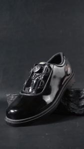 Sepatu PdH Tali Putar Doff: Pilihan Terbaik untuk Sepatu Dinas Harian