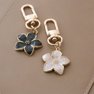 สาวน่ารักหัวใจเชอร์รี่พวงกุญแจหูฟังป้องกันกรณีจี้กระเป๋าจี้ของขวัญสำหรับเพื่อนรัก MIMOON