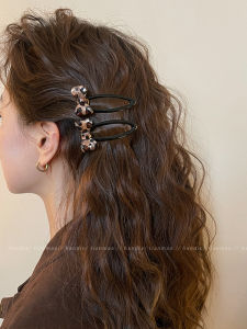 Korean Style Leopard Print Butterfly Knot Hair Clip Womens Side Clip Fringe Hair Accessory New 2025 BB Clip Acrylic Material