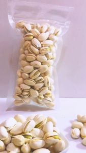 Kacang Pistachios 500gram: Oleh-oleh Haji & Umroh Berkualitas